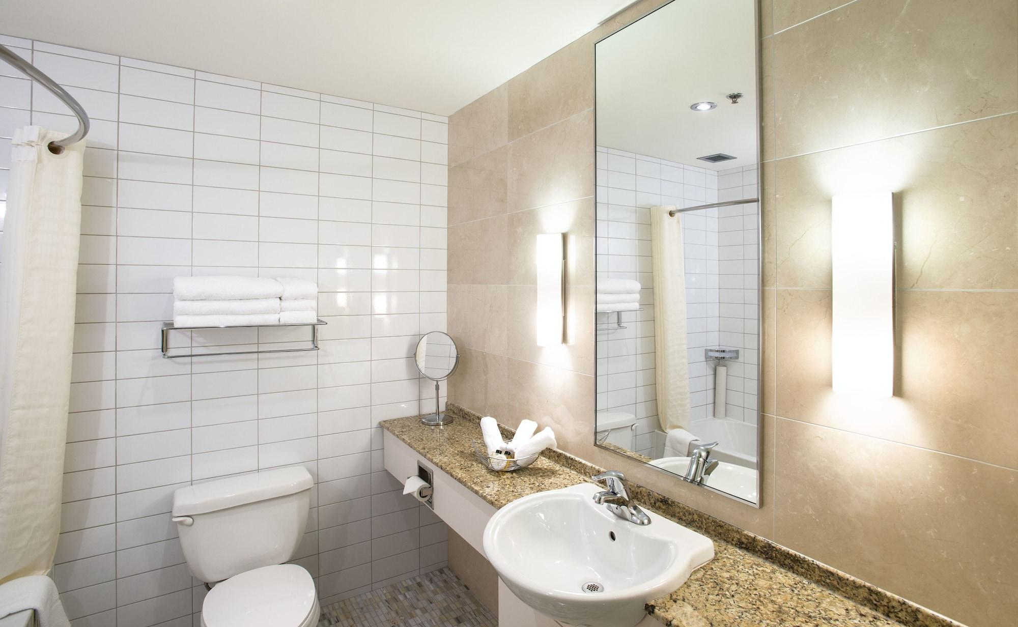 Hotel Le Square Phillips Hôtel&suites Montréal