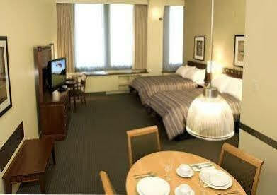 Le Square Phillips Hôtel&suites 4*